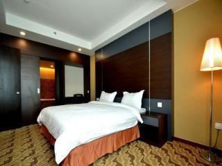 Eminent Hotel